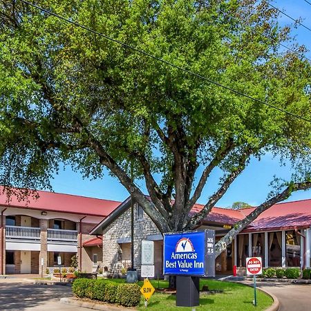 Americas Best Value Inn Columbus Exterior photo