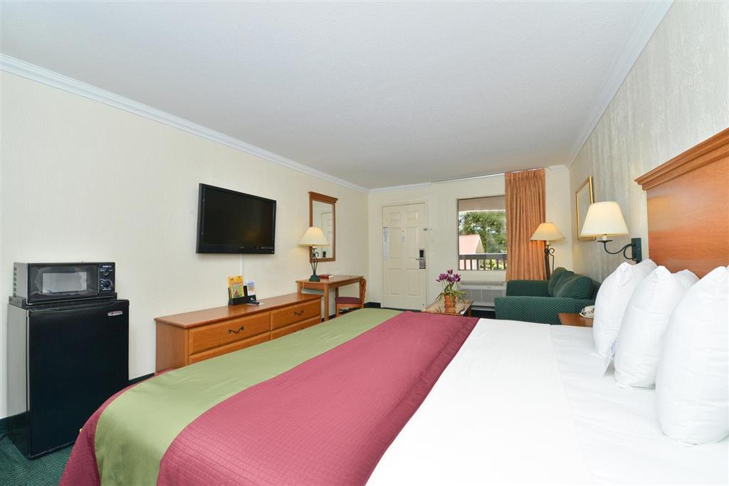 Americas Best Value Inn Columbus Room photo